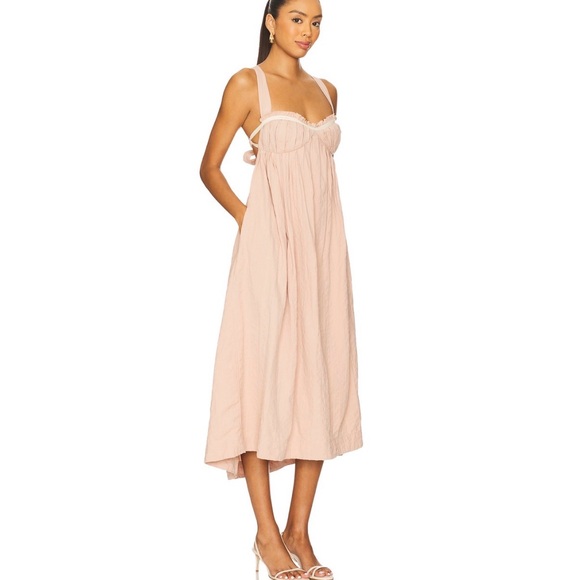 Free People Dresses & Skirts - ✨ FREE PEOPLE POPPY MIDI DRESS (Revolve) ✨